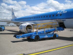 KLM and belt loader
